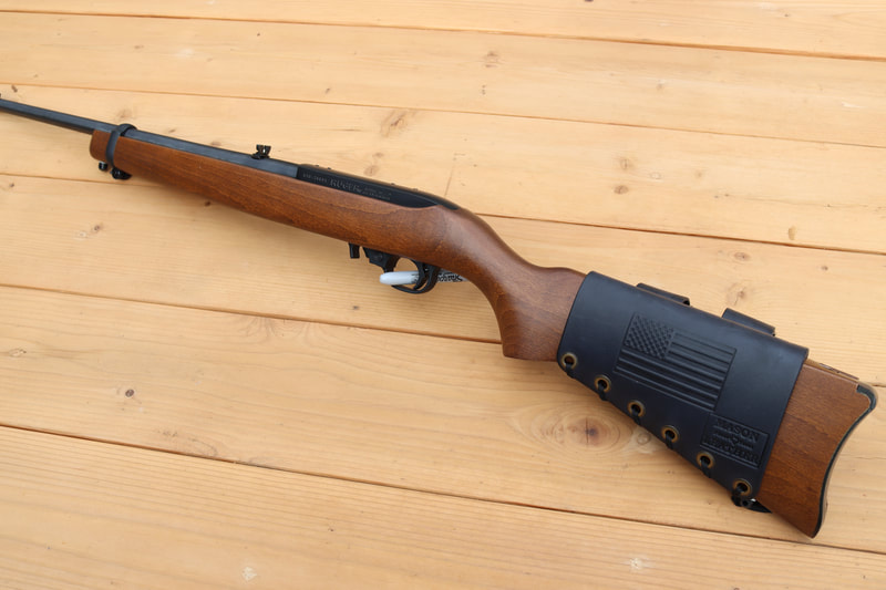 Picture of Ruger 10/22 with magazine cuff